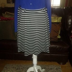 Stripped skater skirt plus sz.